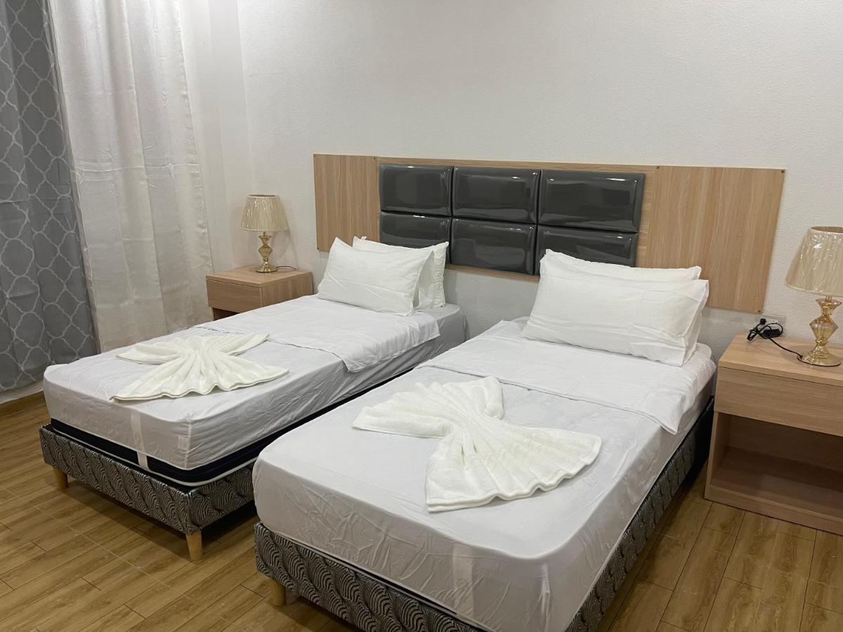 July Aparthotel Lower Prince's Quarter ภายนอก รูปภาพ